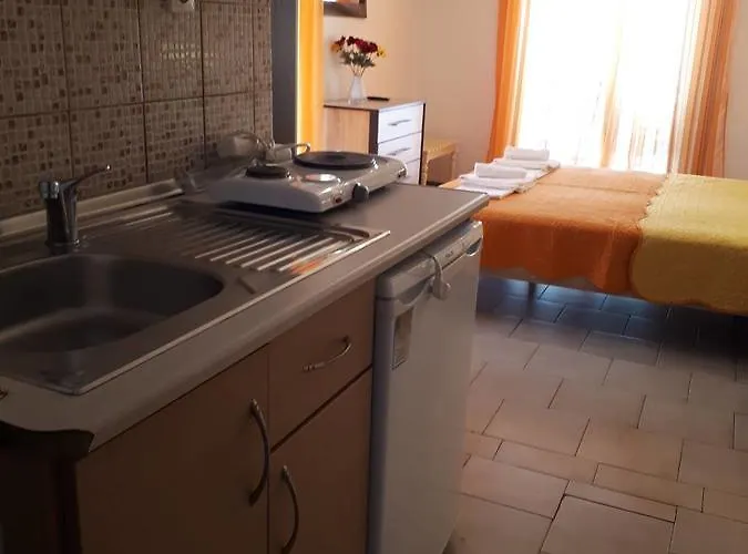 Anastasia Apartman Liménasz